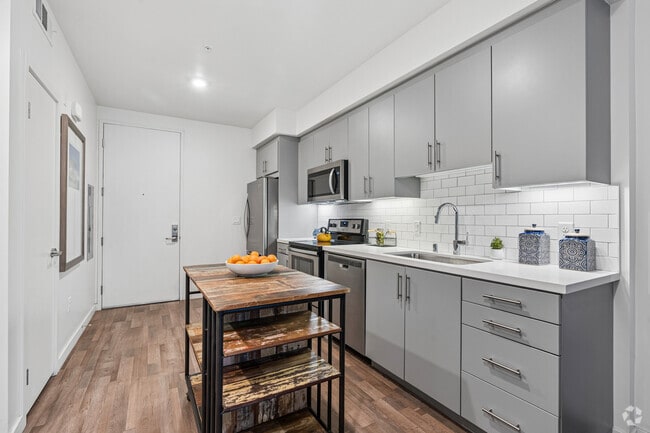 Interior Photo - EastView