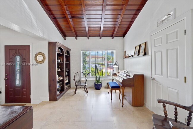 Foto del edificio - 2834 SW 33rd Ave