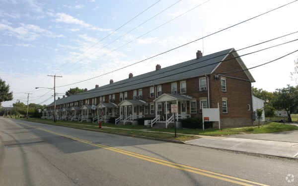 Foto del edificio - Townhomes at Veterans Park