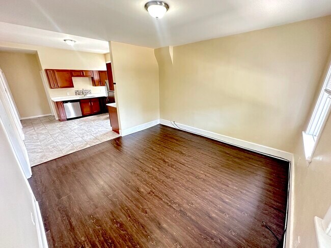 Foto del edificio - 3759 S Union Ave