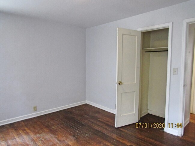 Building Photo - 1316 Medford Ave, Indpls, IN 46222