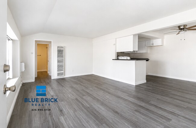 Foto del edificio - 20326 Saticoy St