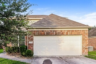 Building Photo - 17818 Aveleigh Ln