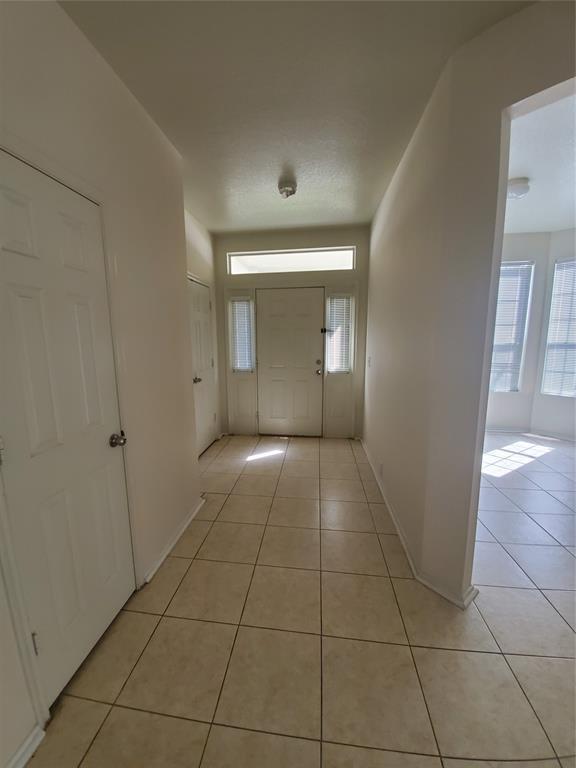 Building Photo - 6311 Scotchwood Dr
