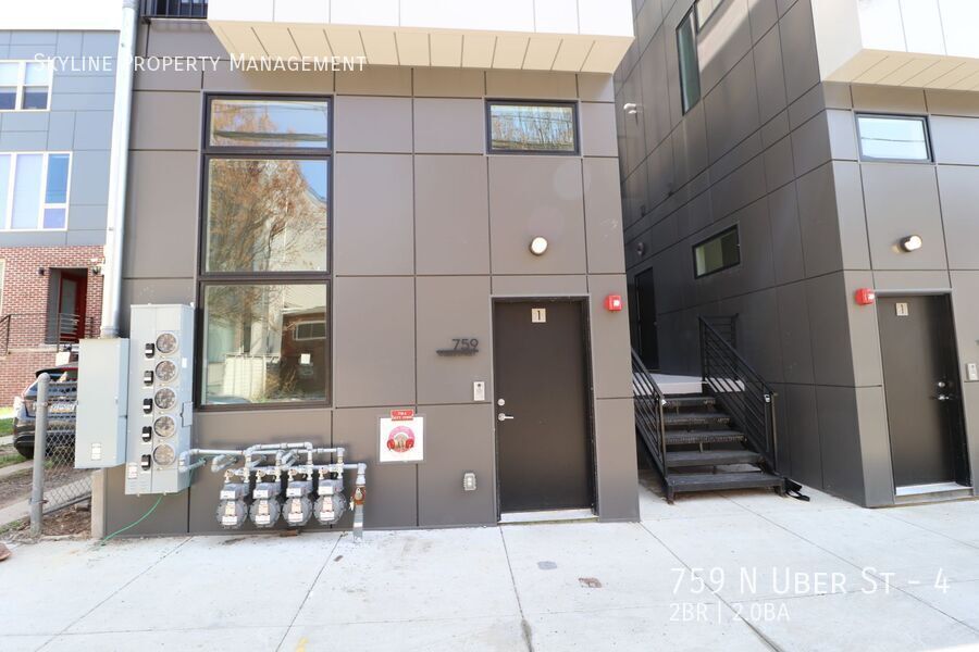 Primary Photo - 759 N Uber St