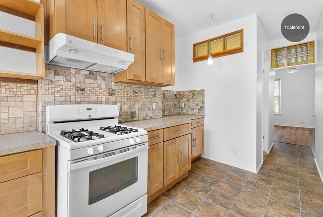 Building Photo - 174 South 4th Street