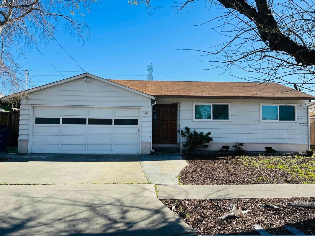 Foto principal - 2318 Tahiti St