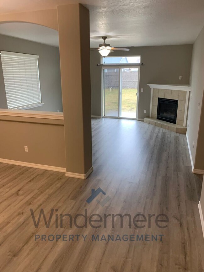 Building Photo - 6603 W 5th, Kennewick, WA - Orchard Park E...