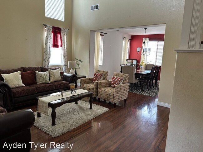 Building Photo - 5 br, 3 bath House - 6862 Buchet Dr
