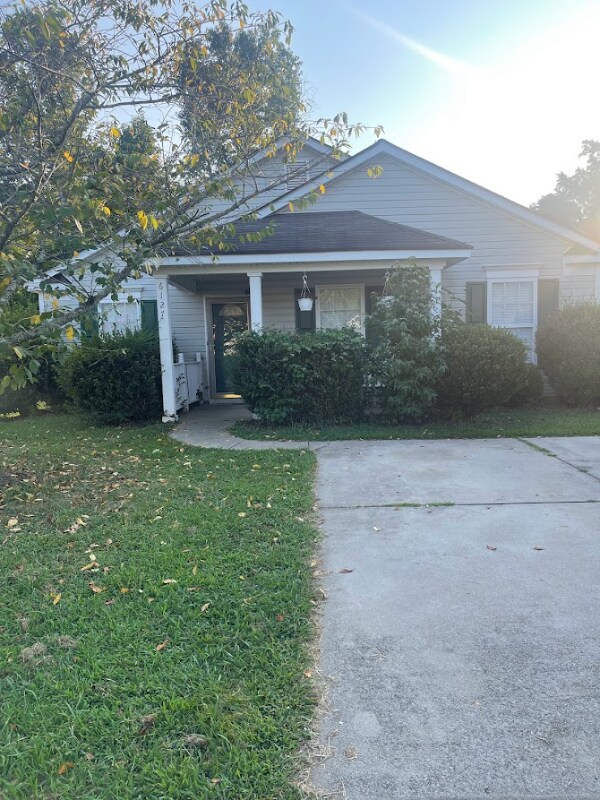 6127 McIntyre Ridge Dr, Charlotte, NC 28216 House Rental in Charlotte