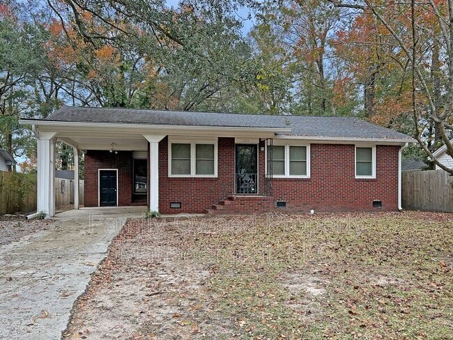 Building Photo - 1522 Joan St