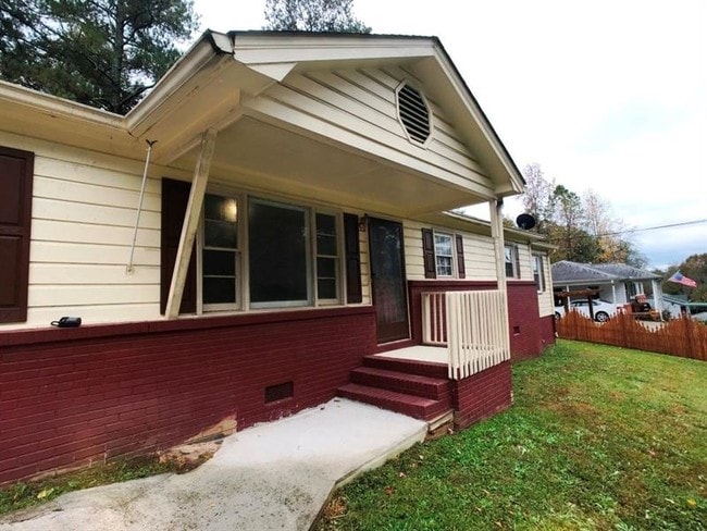 Building Photo - 2125 Perkerson Mill Rd SW