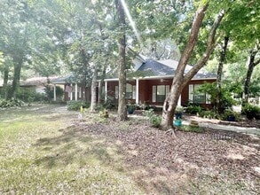 Building Photo - 6478 Avenida De Galvez