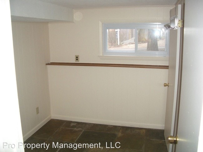 Building Photo - 2 br, 2 bath House - 25 Cornell Road
