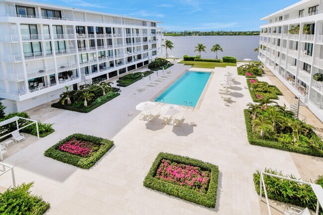 Foto del edificio - 2784 S Ocean Blvd