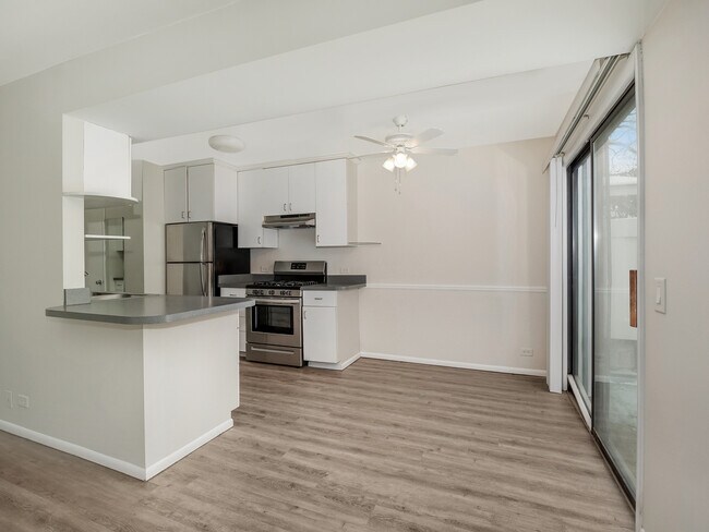Building Photo - 720 Whitesail Dr