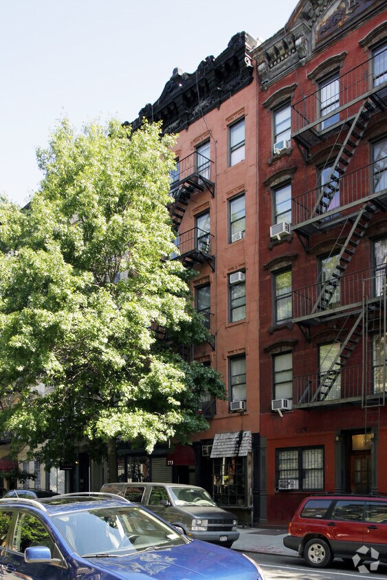 Primary Photo - 273 E Tenth St