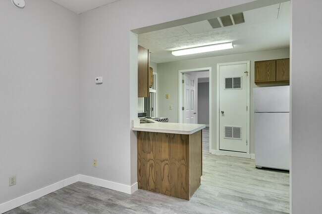 Building Photo - 3628 S 24th St