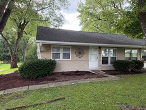 Building Photo - 505 N Ludlow Rd