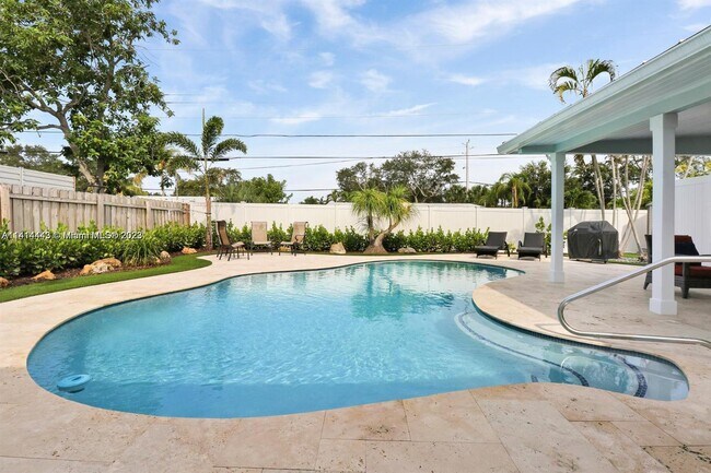 Foto del edificio - 433 Westwind Dr