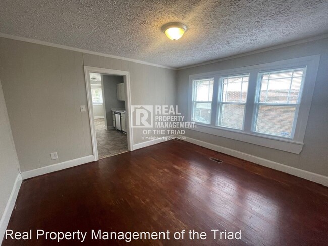 Building Photo - 3 br, 1 bath House - 1423 Thurmond Street