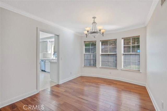 Foto del edificio - 5974 Ruthwood Dr