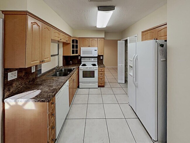 Foto del edificio - 8620 NW 25th Ct