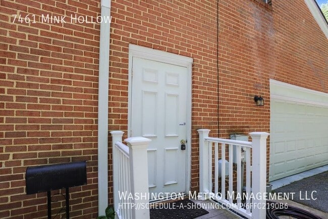 Building Photo - 7461 Mink Hollow Rd