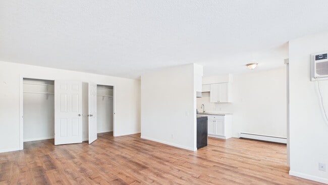 Building Photo - 10253 W 34th St