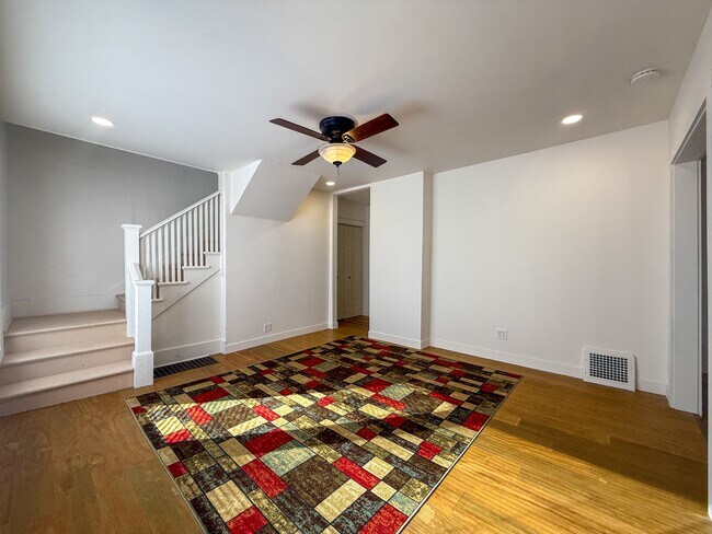 Foto del edificio - 410 Pennsylvania Ave