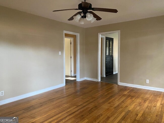 Building Photo - 202 Academy St