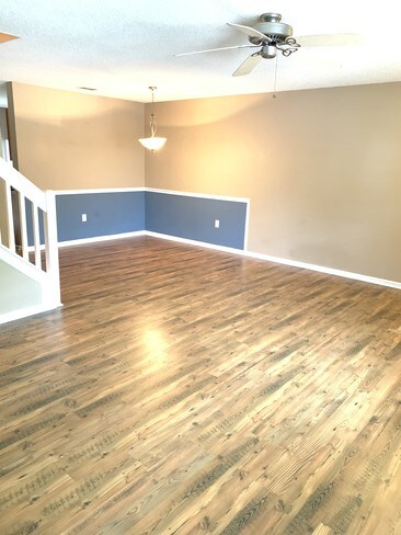Foto del edificio - 12106 Bottlebrush Pl