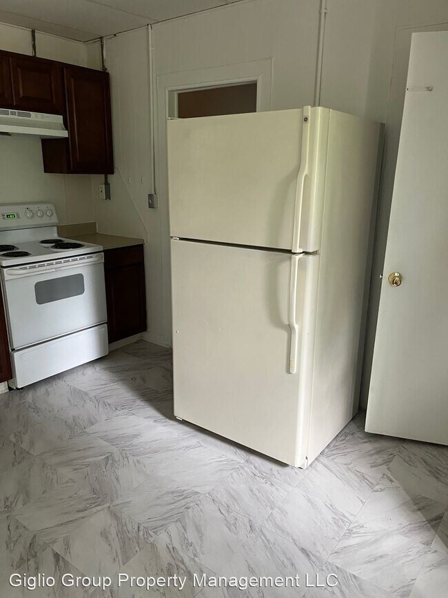 Building Photo - 3 br, 1 bath House - 736 Gino Merli Drive