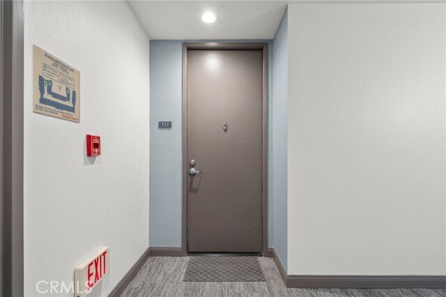 Building Photo - 488 E Ocean Blvd