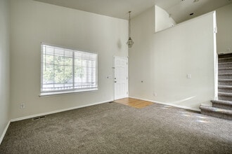 Building Photo - 1336 S Alton Ct