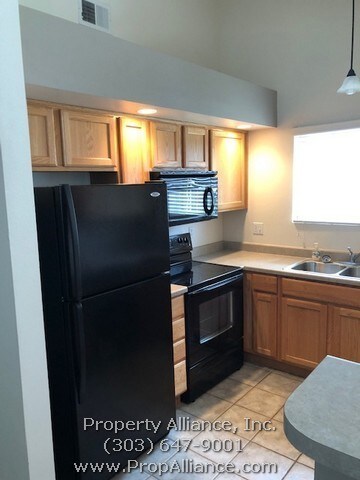 Foto del edificio - Special offer move in -Spacious and Bright...