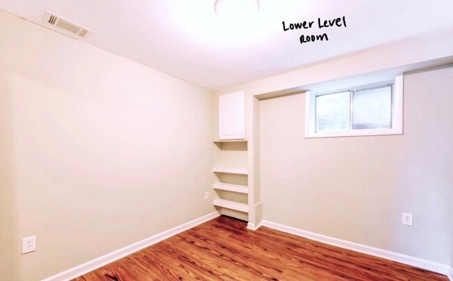Building Photo - 4767 Kandel Ct