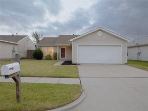 Building Photo - 15505 Acacia Rd
