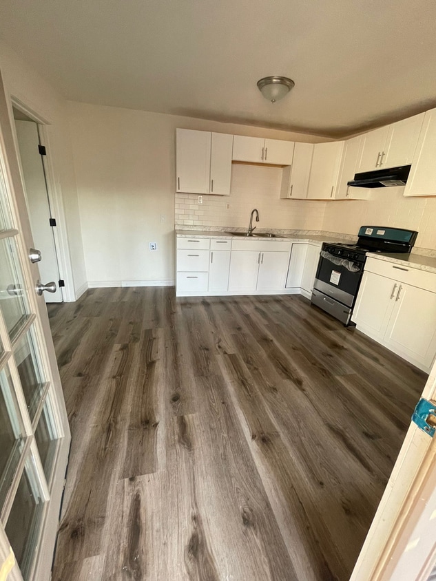 Primary Photo - Studio For Rent in Calexico