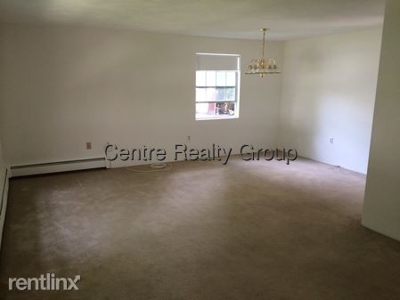 Building Photo - 3 br, 1.5 bath  - 39 Saco St