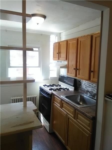 Building Photo - 6738 Blakemore St