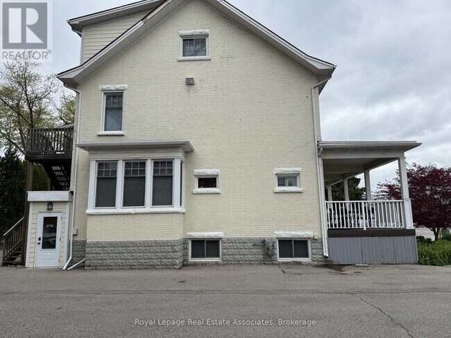 Photo du bâtiment - 600 Brant St