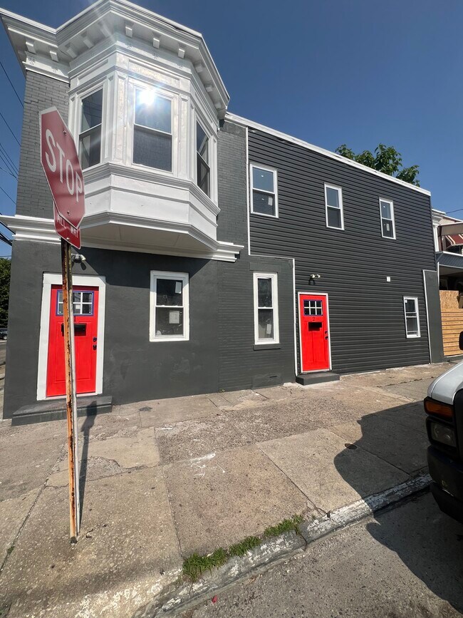Building Photo - 1801 W Wingohocking St