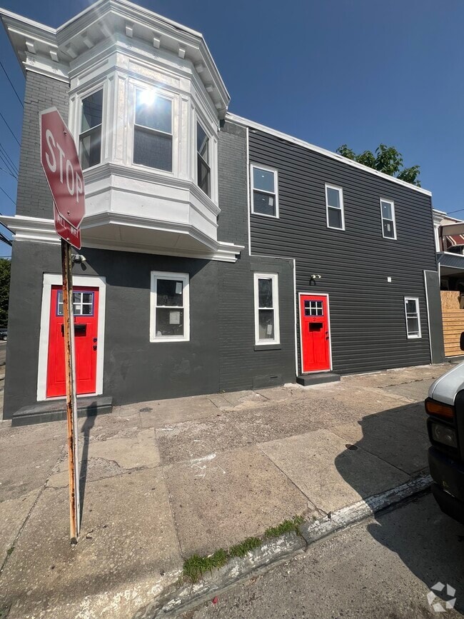 Building Photo - 1801 W Wingohocking St