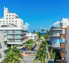 Building Photo - 1150 Collins Ave