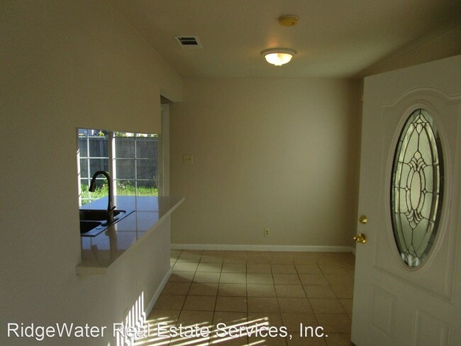 Building Photo - 2 br, 1 bath House - 1187 Beacon Street