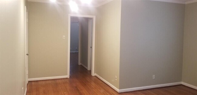 Foto del edificio - 2414 Richton St