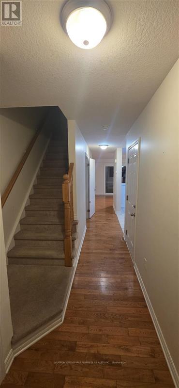 Photo du bâtiment - 1059 Whetherfield St