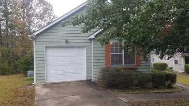 Building Photo - 1187 Foxwood Dr