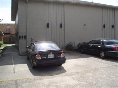 Foto del edificio - 2413 Houma Blvd